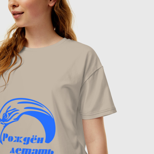 Женская футболка хлопок Oversize с принтом Параплан орел, фото на моделе #1