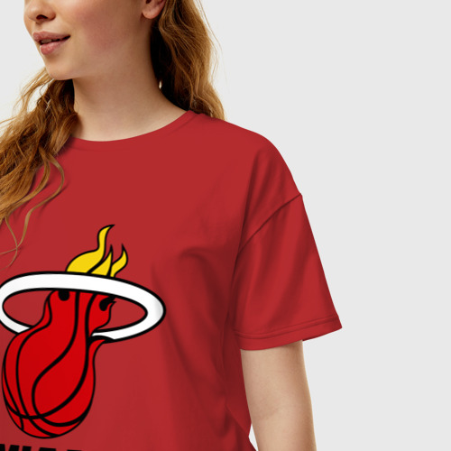 Женская футболка oversize с принтом Miami Heat-logo, фото на моделе #1