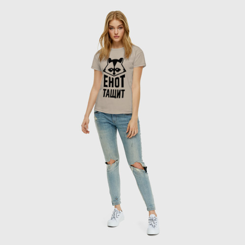 Женская футболка хлопок с принтом Енот тащит, вид сбоку #3
