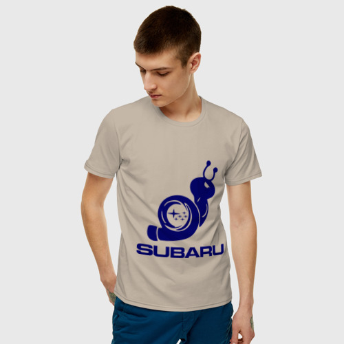Мужская футболка с принтом Subaru, фото на моделе #1