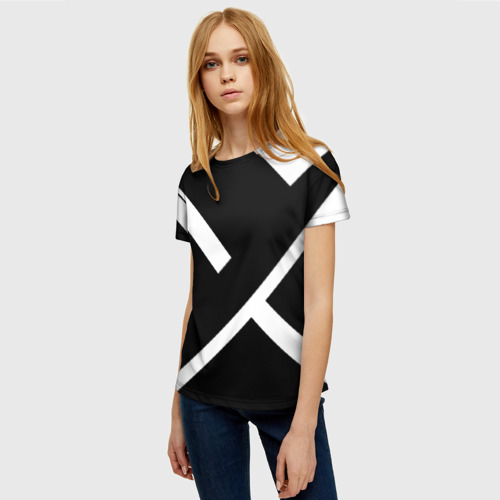 Женская 3D футболка с принтом Black and White, фото на моделе #1