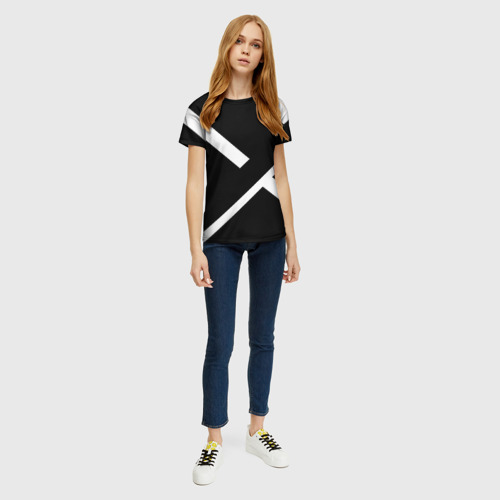 Женская 3D футболка с принтом Black and White, вид сбоку #3