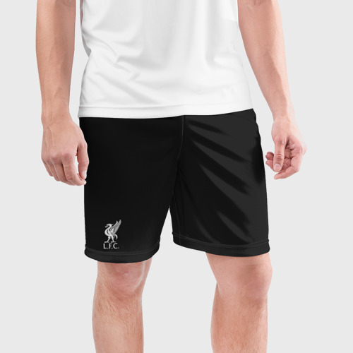 Мужские шорты спортивные с принтом Ливерпуль 2018, фото на моделе #1