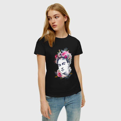 Женская футболка с принтом Фрида Кало, фото на моделе #1
