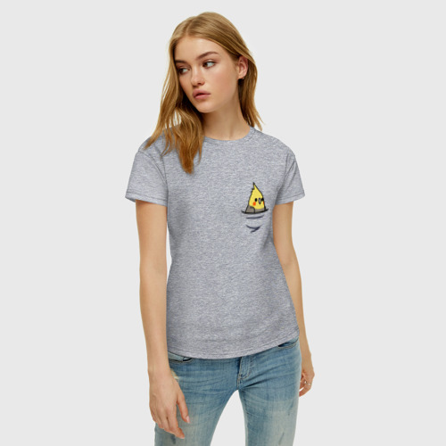 Женская футболка хлопок с принтом Попугай в кармане, фото на моделе #1