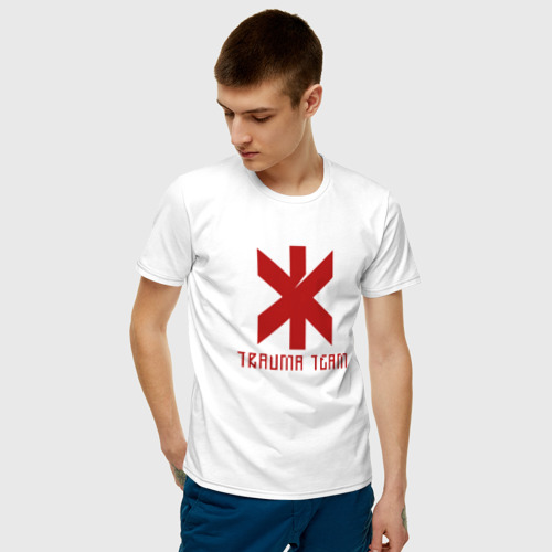 Мужская футболка с принтом TRAUMA TEAM \ CYBERPUNK 2077, фото на моделе #1