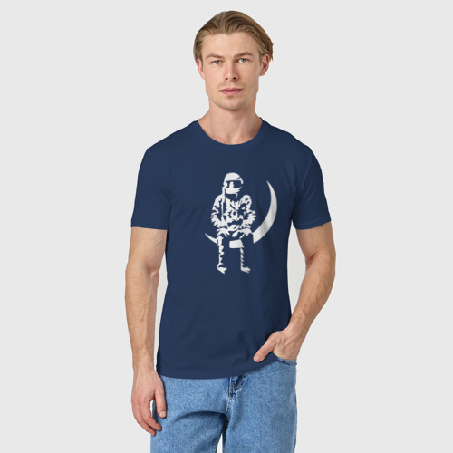 Мужская футболка хлопок с принтом Луна, фото на моделе #1