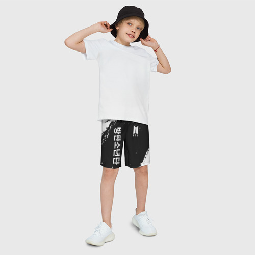Детские спортивные шорты 3D с принтом BTS, фото на моделе #1