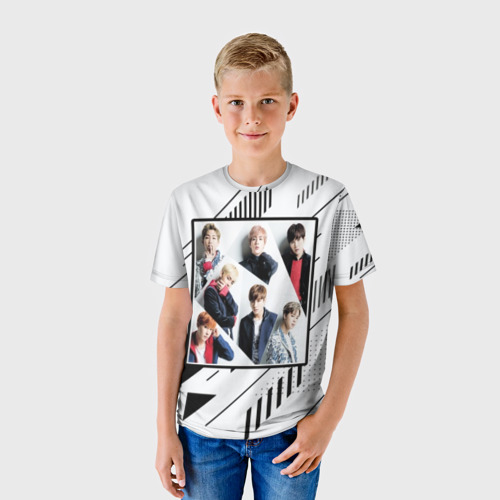 Детская футболка 3D с принтом BTS, фото на моделе #1