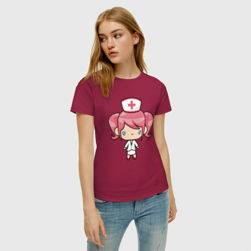 Женская футболка хлопок с принтом Маленькая медсестра, фото на моделе #1