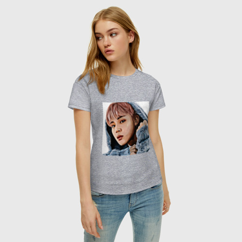Женская футболка хлопок с принтом Jimin BTS, фото на моделе #1
