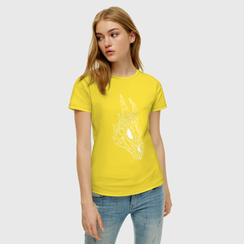 Женская футболка хлопок с принтом Череп дракона, фото на моделе #1