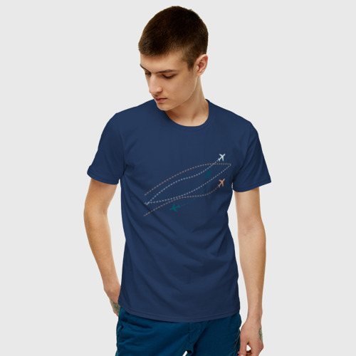 Мужская футболка с принтом Flight track, фото на моделе #1