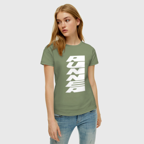 Женская футболка хлопок с принтом Runner, фото на моделе #1