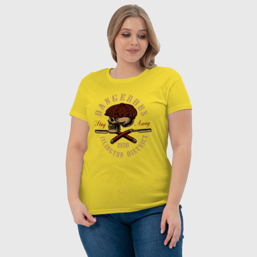 Женская футболка хлопок с принтом Острые козырьки Череп и бритвы, фото #4