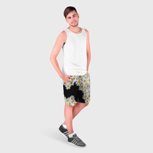 Мужские шорты 3D с принтом Ромашковая россыпь, фото на моделе #1