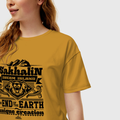 Женская футболка oversize с принтом Сахалин - остров мечты, фото на моделе #1