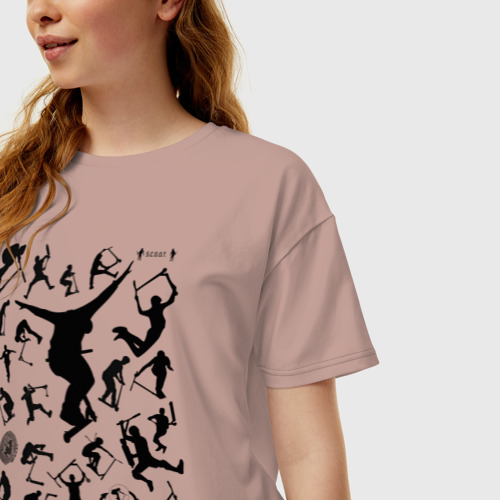 Женская футболка хлопок Oversize с принтом Трюковый самокат все звезды, фото на моделе #1