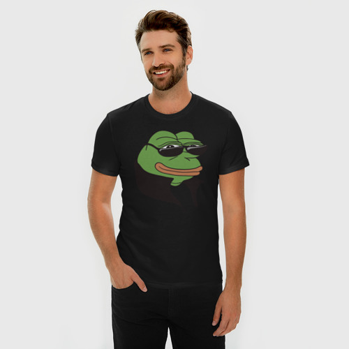 Мужская футболка премиум с принтом Лягушонок Пепе, фото на моделе #1