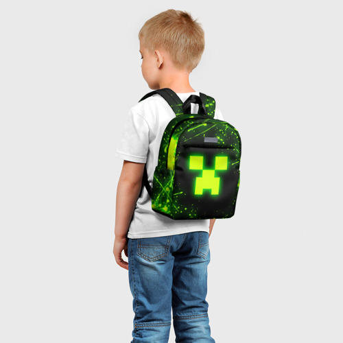 Детский рюкзак 3D с принтом Майнкрафт: токсичный Крипер, фото на моделе #1