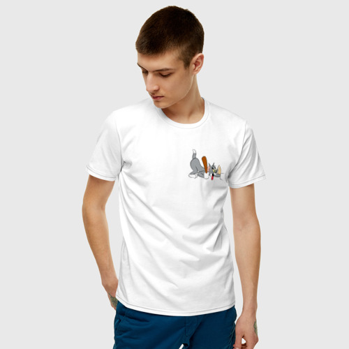 Мужская футболка с принтом Tom catches Jerry, фото на моделе #1