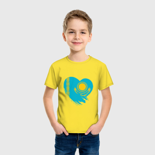 Детская футболка хлопок с принтом Сердце - Казахстан, фото на моделе #1