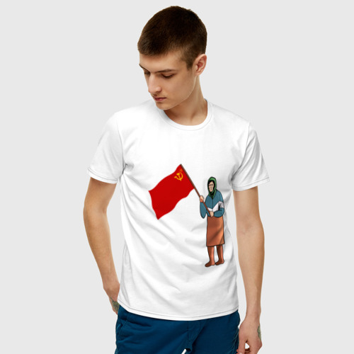 Мужская футболка с принтом БАБУШКА С ФЛАГОМ | СССР, фото на моделе #1