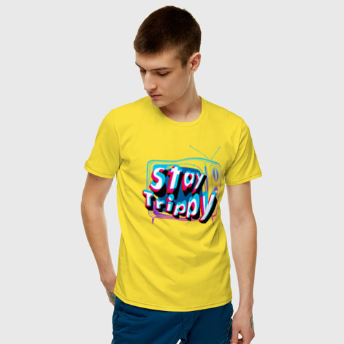 Мужская футболка хлопок с принтом Stay Trippy, фото на моделе #1
