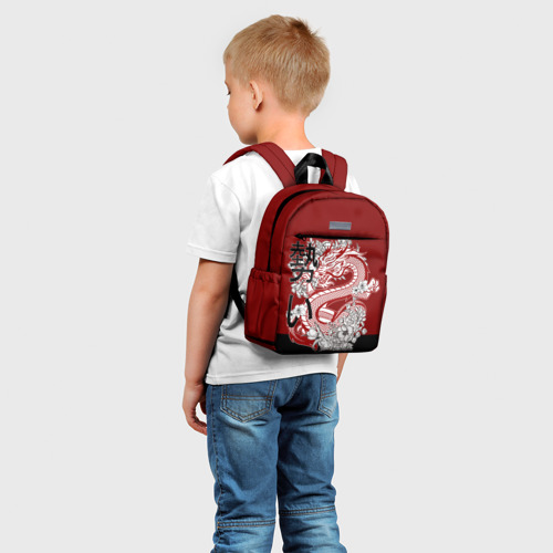 Детский рюкзак 3D с принтом Китайский Дракон / Символ Добра, фото на моделе #1