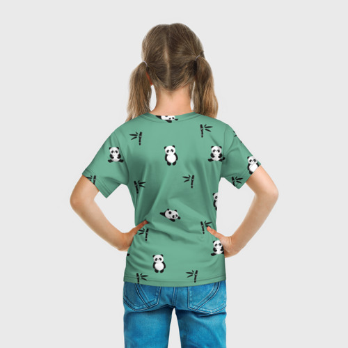 Детская футболка 3D с принтом Пандовая семья - Малышка, вид сзади #2