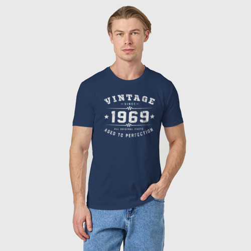 Мужская футболка хлопок с принтом Винтаж 1969 года, оригинальные запчасти, выдержанный до совершенства, фото на моделе #1