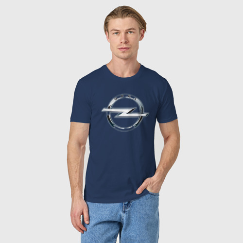 Мужская футболка хлопок с принтом Opel classic theme, фото на моделе #1