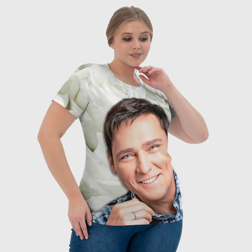 Женская футболка 3D с принтом Юрий Шатунов на фоне белых роз, фото #4