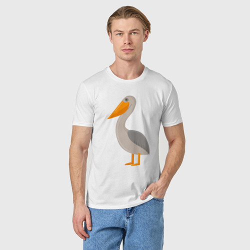 Мужская футболка хлопок с принтом Пеликан стоит и думает о жизни, фото на моделе #1