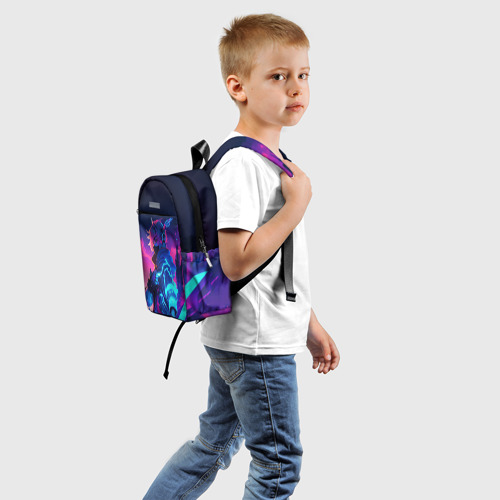 Детский рюкзак 3D с принтом Cyber boy Genshin, вид сзади #1