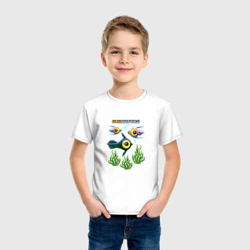 Детская футболка хлопок с принтом Subnautica, фото на моделе #1